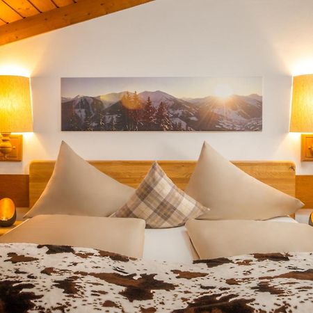 Hotel-Pension Schattberg Saalbach-Hinterglemm Ngoại thất bức ảnh